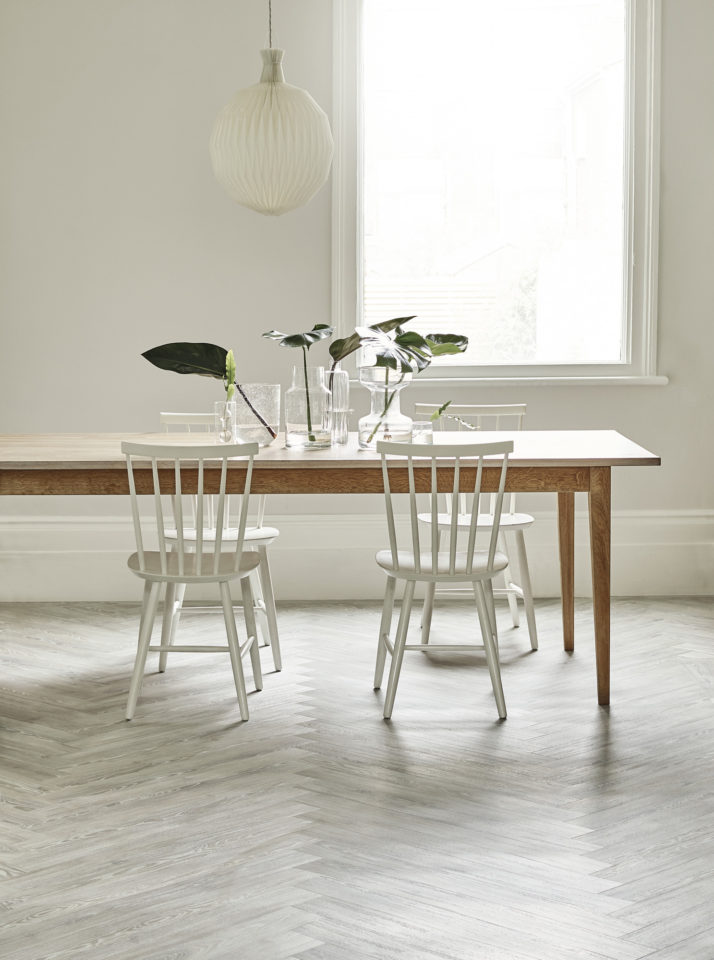 Amtico Flooring. Spacia White Ash 0264